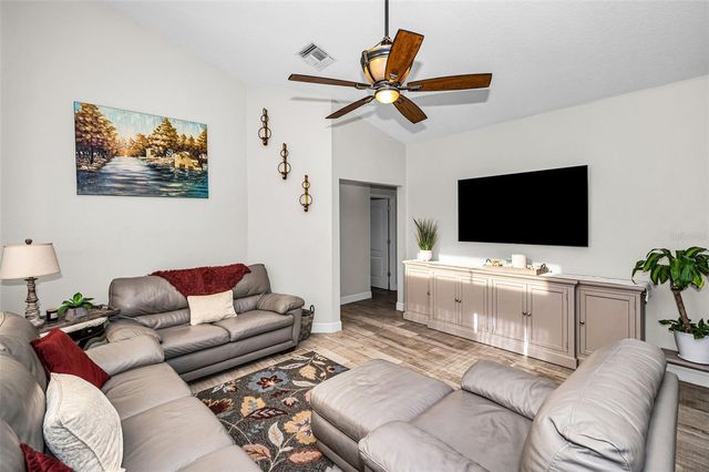 494 VILLAGE DRIVE, Tarpon Springs, FL 34689