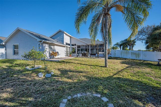 494 VILLAGE DRIVE, Tarpon Springs, FL 34689