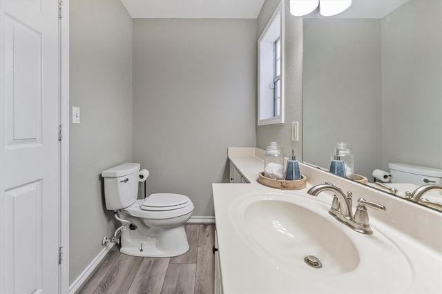 123 Palisade Circle, Huntsville, TX 77320