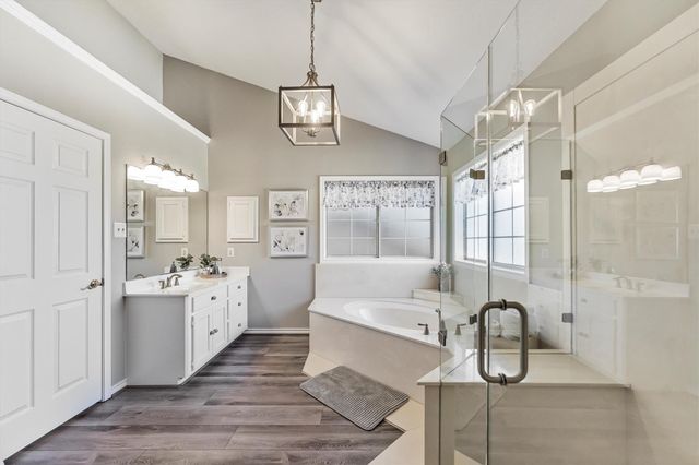 123 Palisade Circle, Huntsville, TX 77320