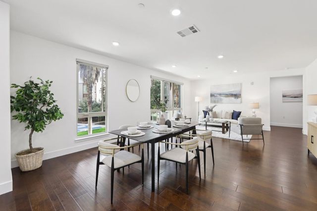 390 Riesling Avenue 21, Milpitas, CA 95035