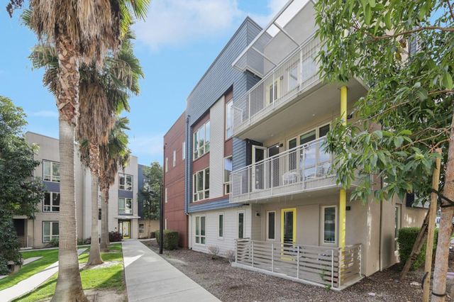 390 Riesling Avenue 21, Milpitas, CA 95035