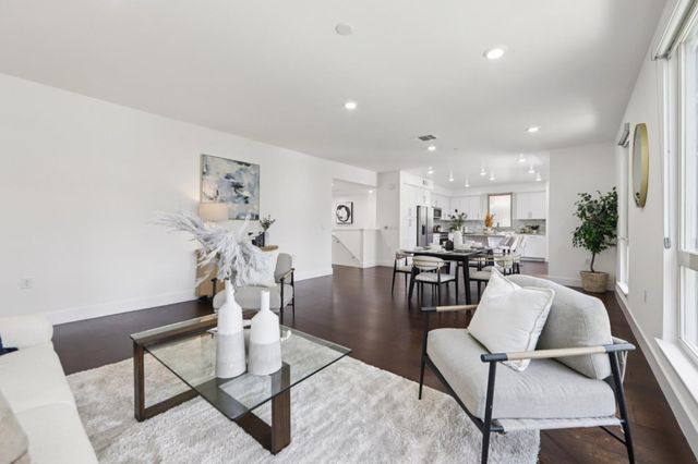 390 Riesling Avenue 21, Milpitas, CA 95035