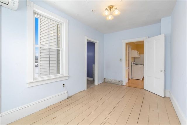 15 South Central Street, Haverhill, MA 01835