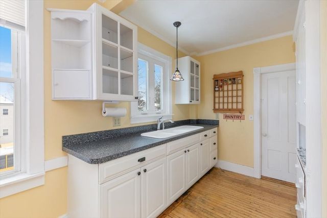 15 South Central Street, Haverhill, MA 01835