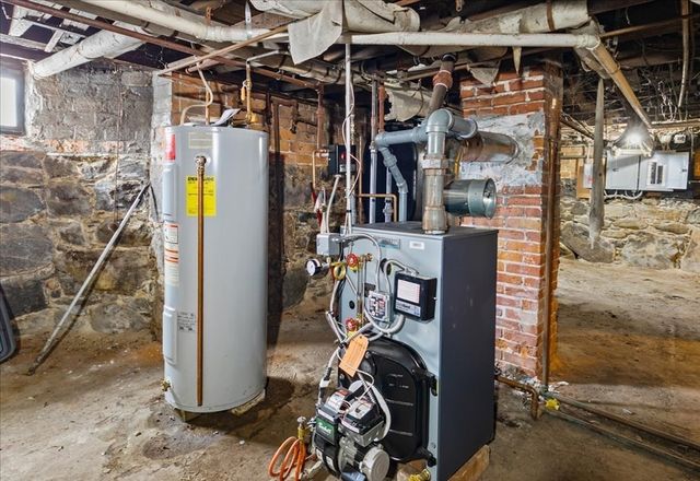 15 South Central Street, Haverhill, MA 01835