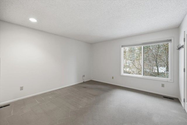 1829 E PINECREST Rd, Spokane, WA 99203