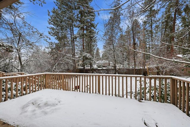 1829 E PINECREST Rd, Spokane, WA 99203