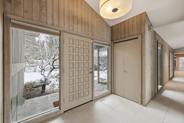 1829 E PINECREST Rd, Spokane, WA 99203