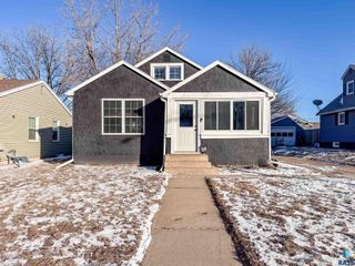 1320 W Sioux St Street, Sioux Falls, SD 57104