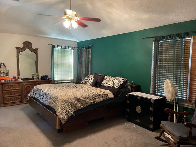 229 Heritage Drive, Crowley, TX 76036