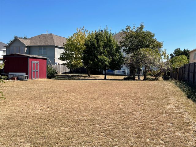 229 Heritage Drive, Crowley, TX 76036