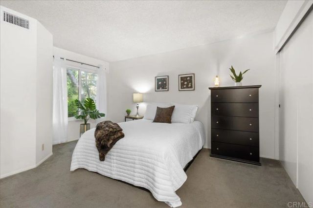 1941 Wellington Lane 1, Vista, CA 92081
