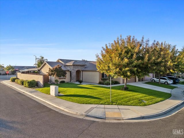 6911 Catalina Creek Way, Bakersfield, CA 93311
