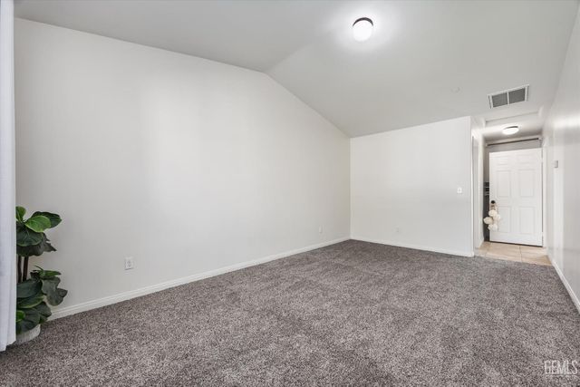 6911 Catalina Creek Way, Bakersfield, CA 93311