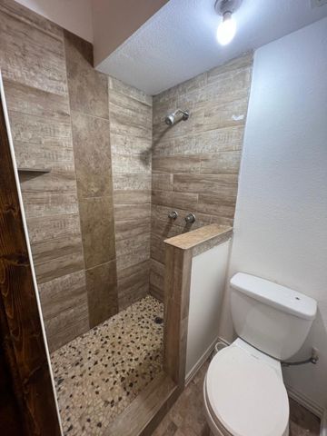 6707 Elam Road, Dallas, TX 75217