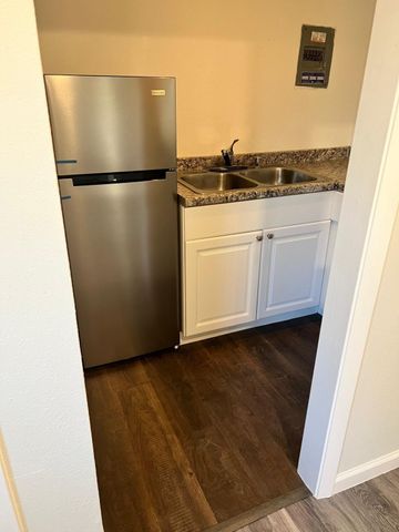 6707 Elam Road, Dallas, TX 75217