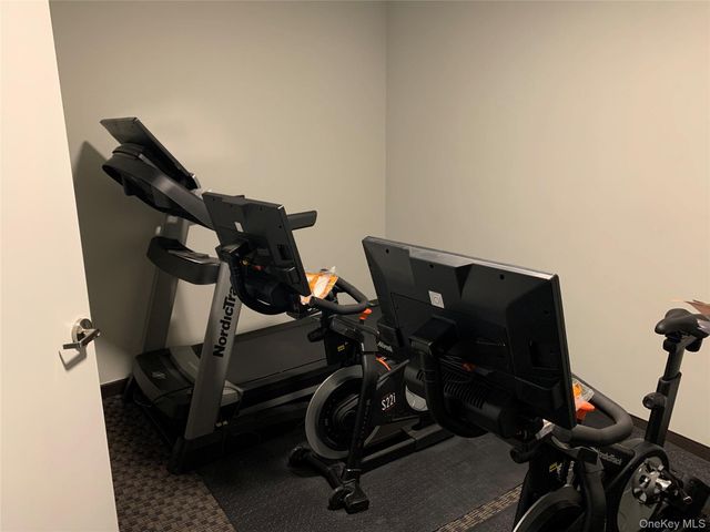 70A Ashburton Avenue 5B, Yonkers, NY 10701