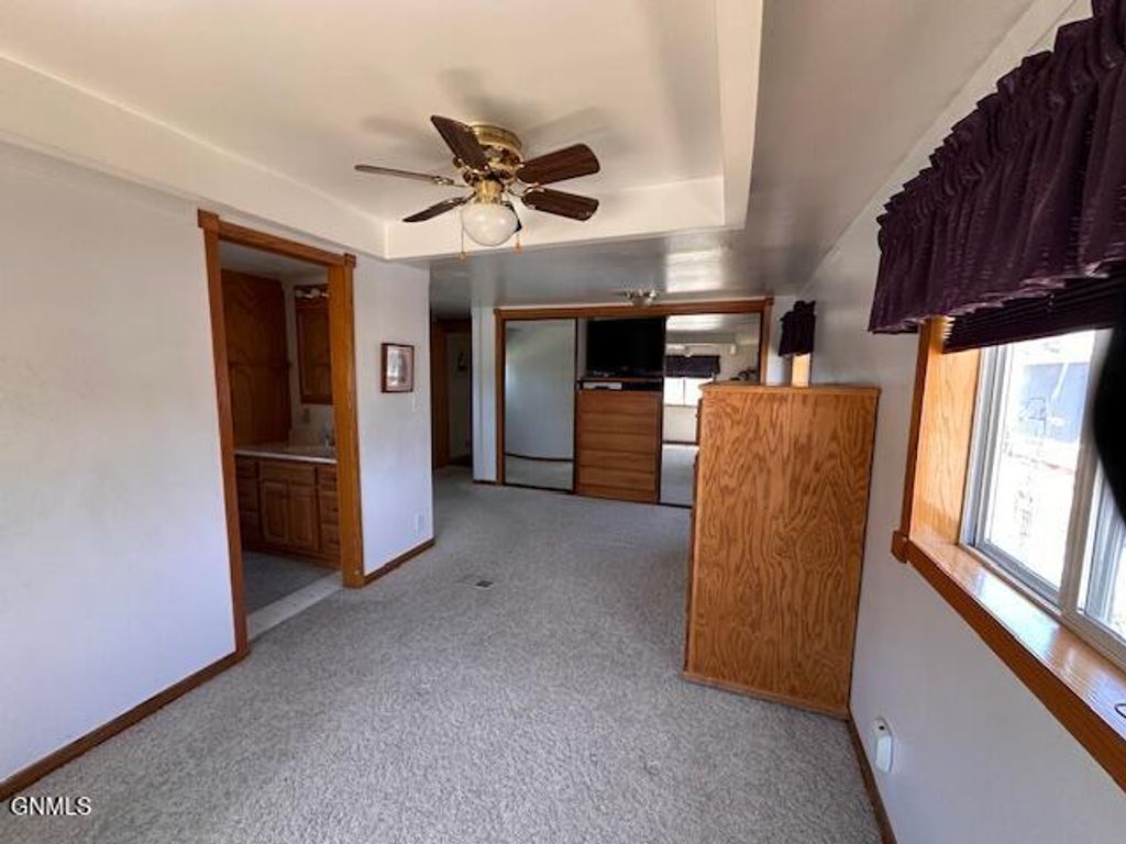 414 Bedford Boulevard, Bismarck, ND 58504 photo 13