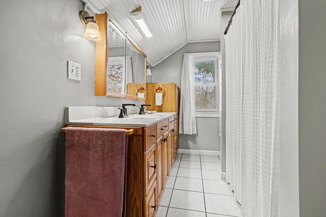 1412 Winton Avenue, Kalamazoo, MI 49001