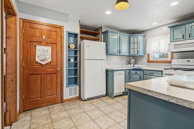 1412 Winton Avenue, Kalamazoo, MI 49001