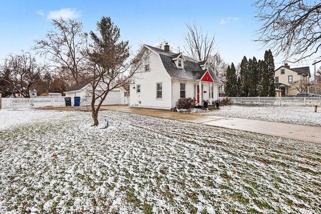 1412 Winton Avenue, Kalamazoo, MI 49001