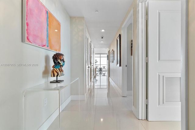 3737 Collins Avenue S-804, Miami Beach, FL 33140