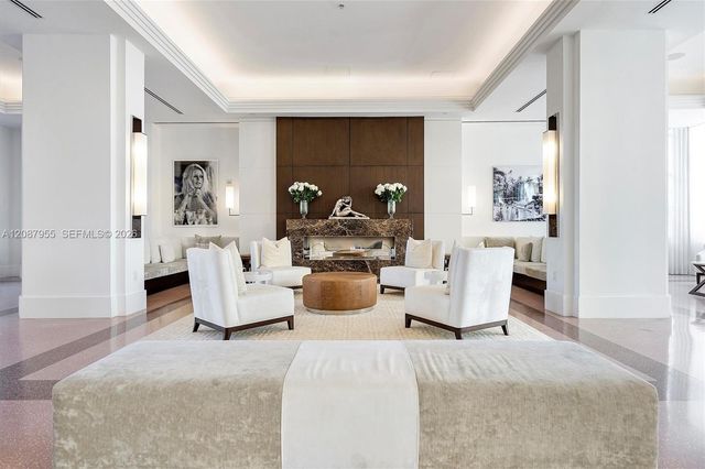 3737 Collins Avenue S-804, Miami Beach, FL 33140