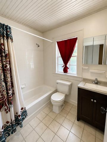 1225 11TH STREET N, St Petersburg, FL 33705