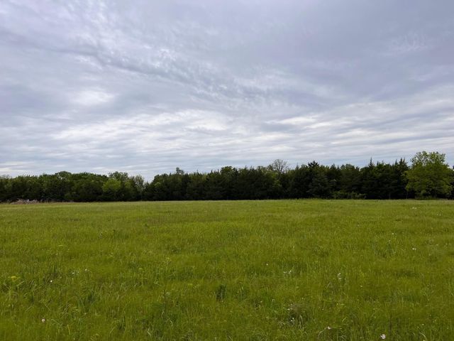 24200 County Road, Roxton, TX 75477