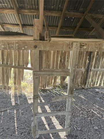 24200 County Road, Roxton, TX 75477