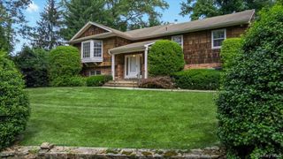 35 Pinehurst Drive, Purchase, NY 10577
