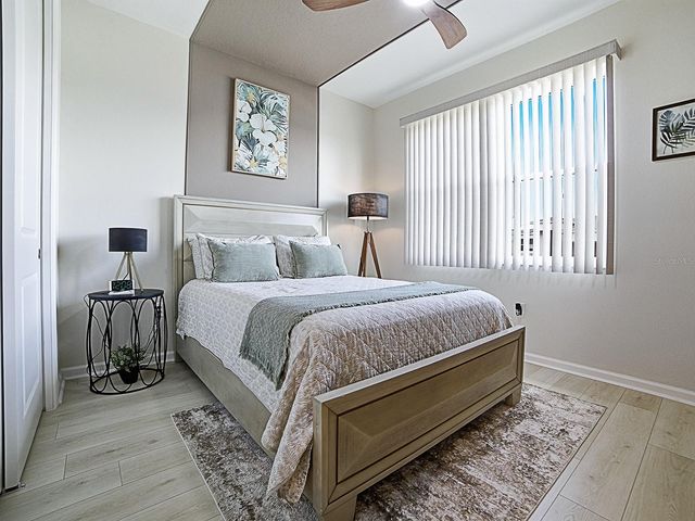 1599 BELLAGIO LOOP, Tavares, FL 32778