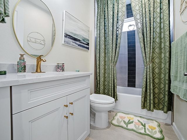 1599 BELLAGIO LOOP, Tavares, FL 32778