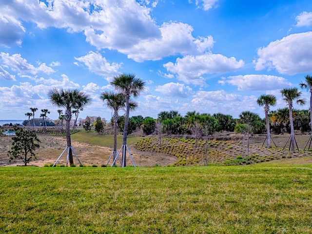 1599 BELLAGIO LOOP, Tavares, FL 32778