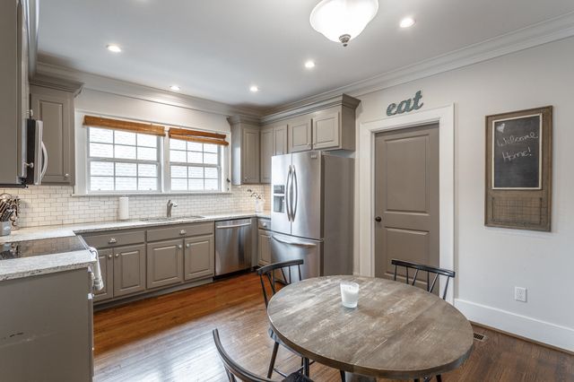 609 Tremont Street, Chattanooga, TN 37405