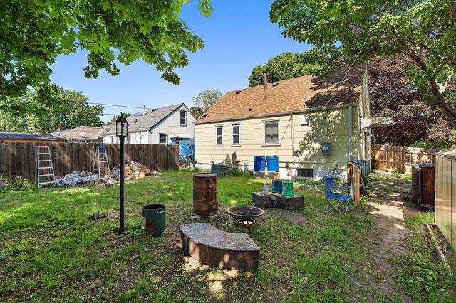 5201 Camden Avenue N, Minneapolis, MN 55430