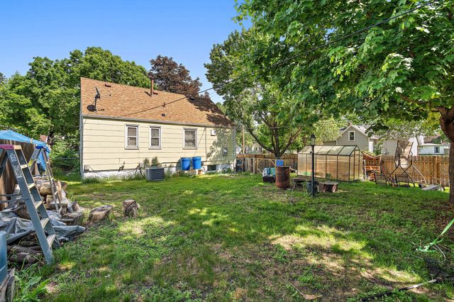 5201 Camden Avenue N, Minneapolis, MN 55430