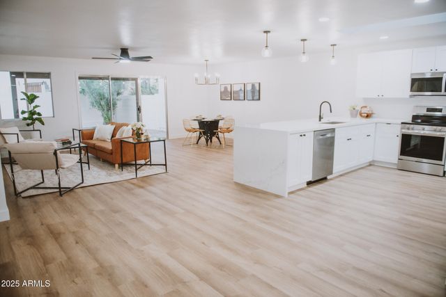 7006 E JENSEN Street 83, Mesa, AZ 85207