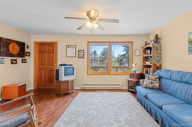 2120 Oxford Drive, Hartsel, CO 80449