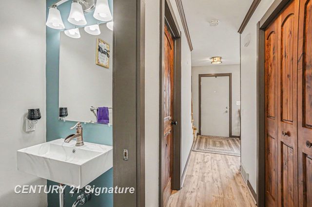309 Cherryview Drive Drive, Midland, MI 48640