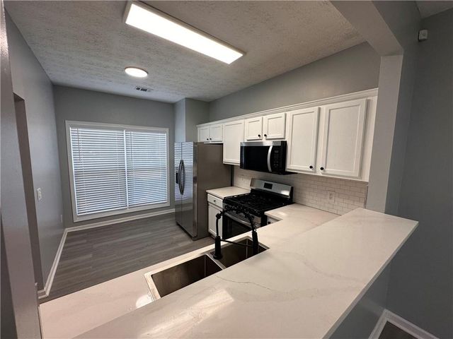 2025 Austin Park Circle, Decatur, GA 30032