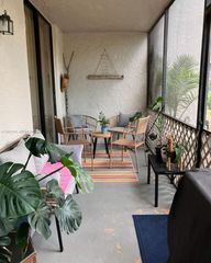 1226 S Military Trl 2213, Deerfield Beach, FL 33442