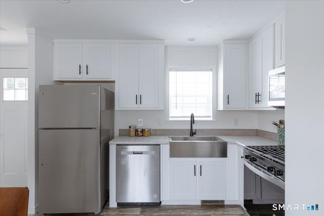 97 Circle Drive, Stonington, CT 06378