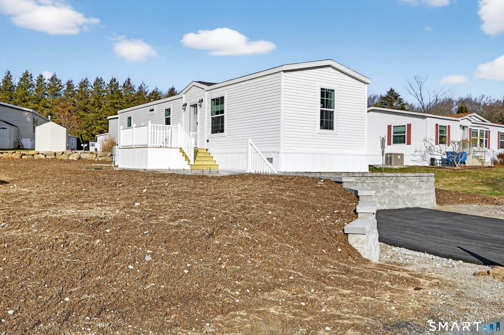 97 Circle Drive, Stonington, CT 06378