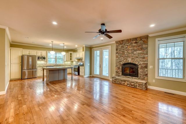 2900 Gribble Edwards Road, Hayesville, NC 28904