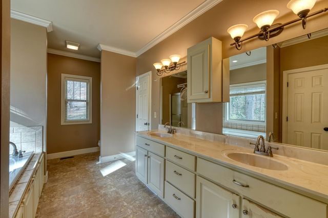 2900 Gribble Edwards Road, Hayesville, NC 28904
