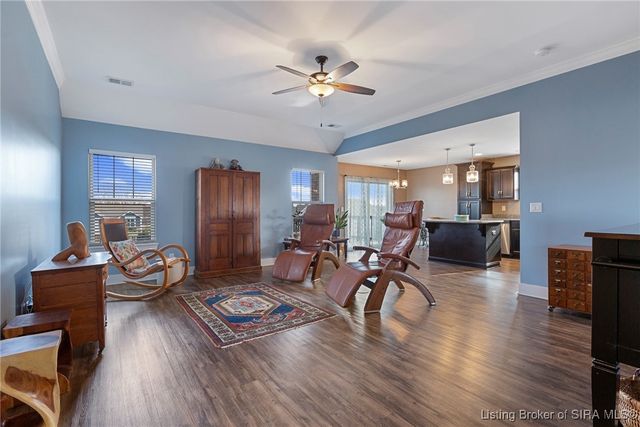 2000 Crestview Lane, Georgetown, IN 47122