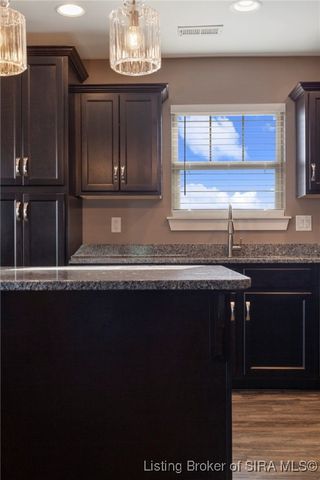 2000 Crestview Lane, Georgetown, IN 47122