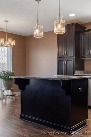 2000 Crestview Lane, Georgetown, IN 47122